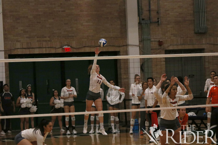 Volleyball1115WEB (1)