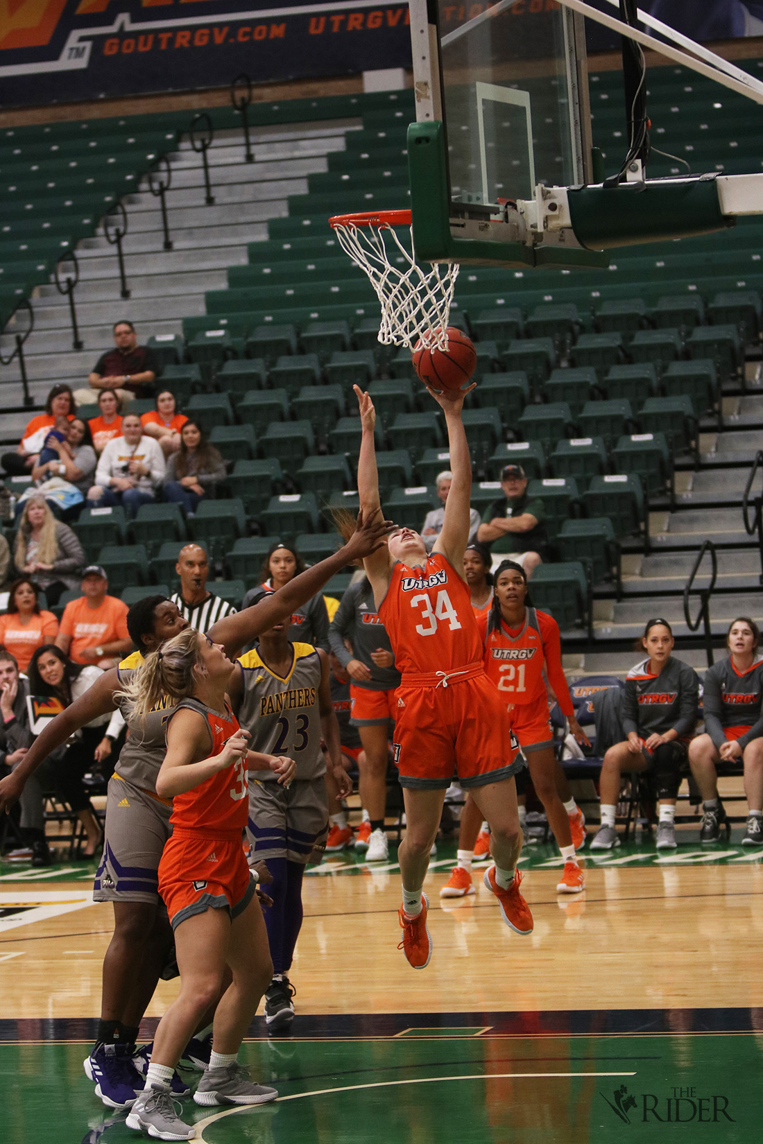 WBasketball1203WEB