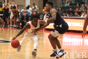 MBasketball0109_WEB1