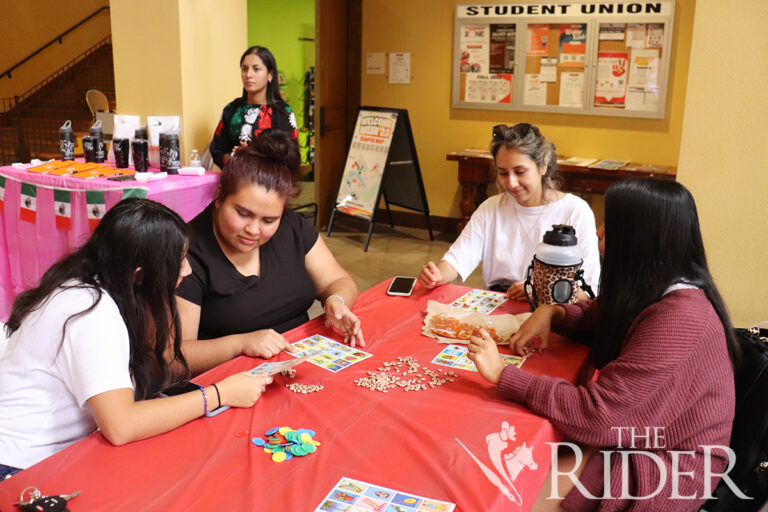 Hispaniccut0919(1)