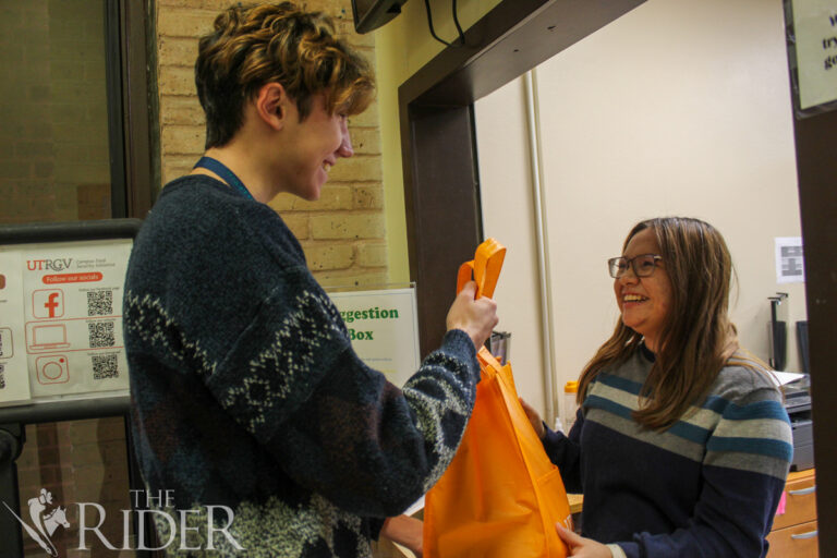 EResourcesCut1025_OL2