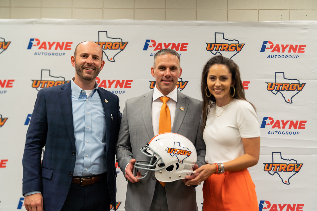 FootballCut0117-OL-5 FootballCut0117-OL-5