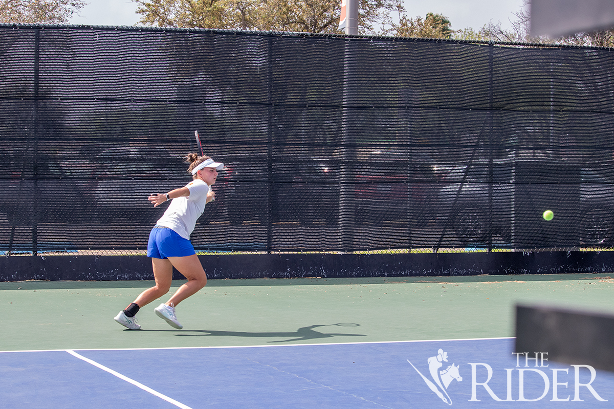 Athletecut0320_OL(3)