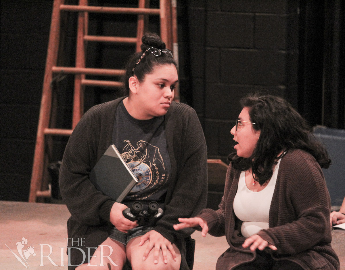 TheatreCut0417_OL1 TheatreCut0417_OL1