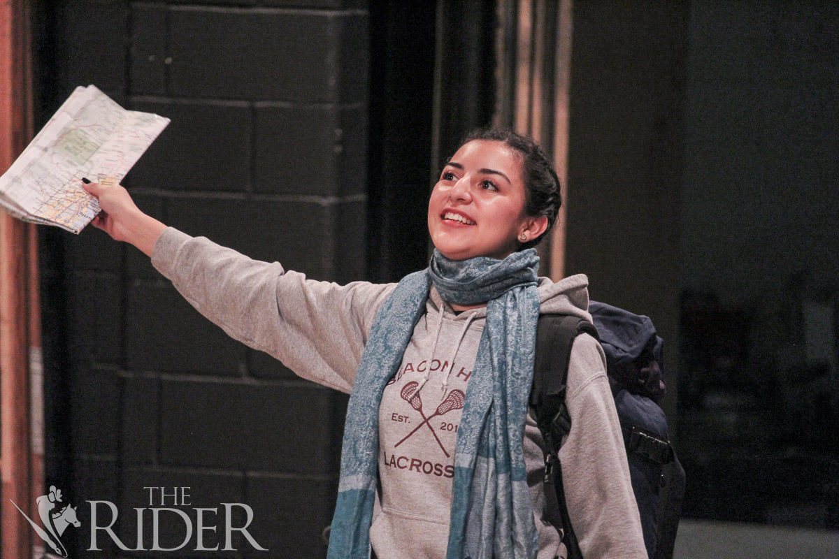 TheatreCut0417_OL2 TheatreCut0417_OL2