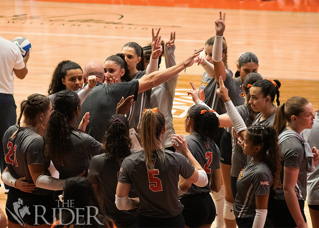 Volleyballcut1002 2 Volleyballcut1002 2