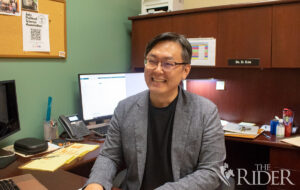 Apologycut1204_PRINT