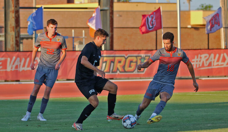 MensSoccerGame0928-1